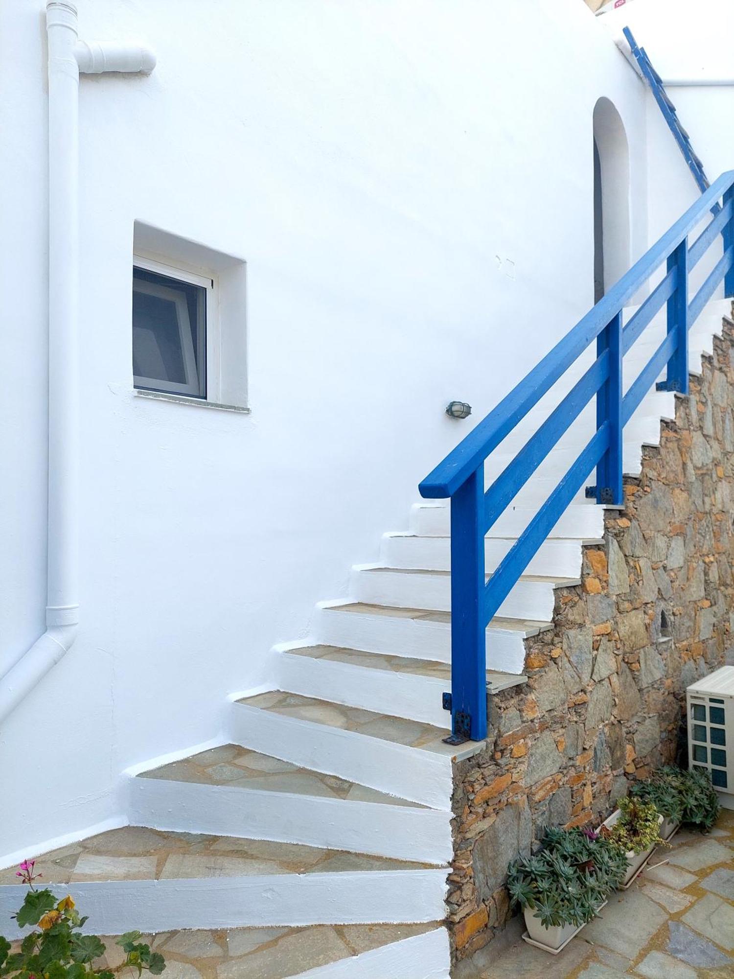 Maroussa'S Apartments Ramos ภายนอก รูปภาพ